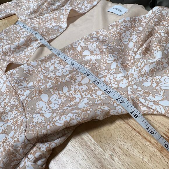 Boskemper Floral Mini Dress Beige White Size L EUC Pleated Tiered Ruffle Ruched - Picture 6 of 8